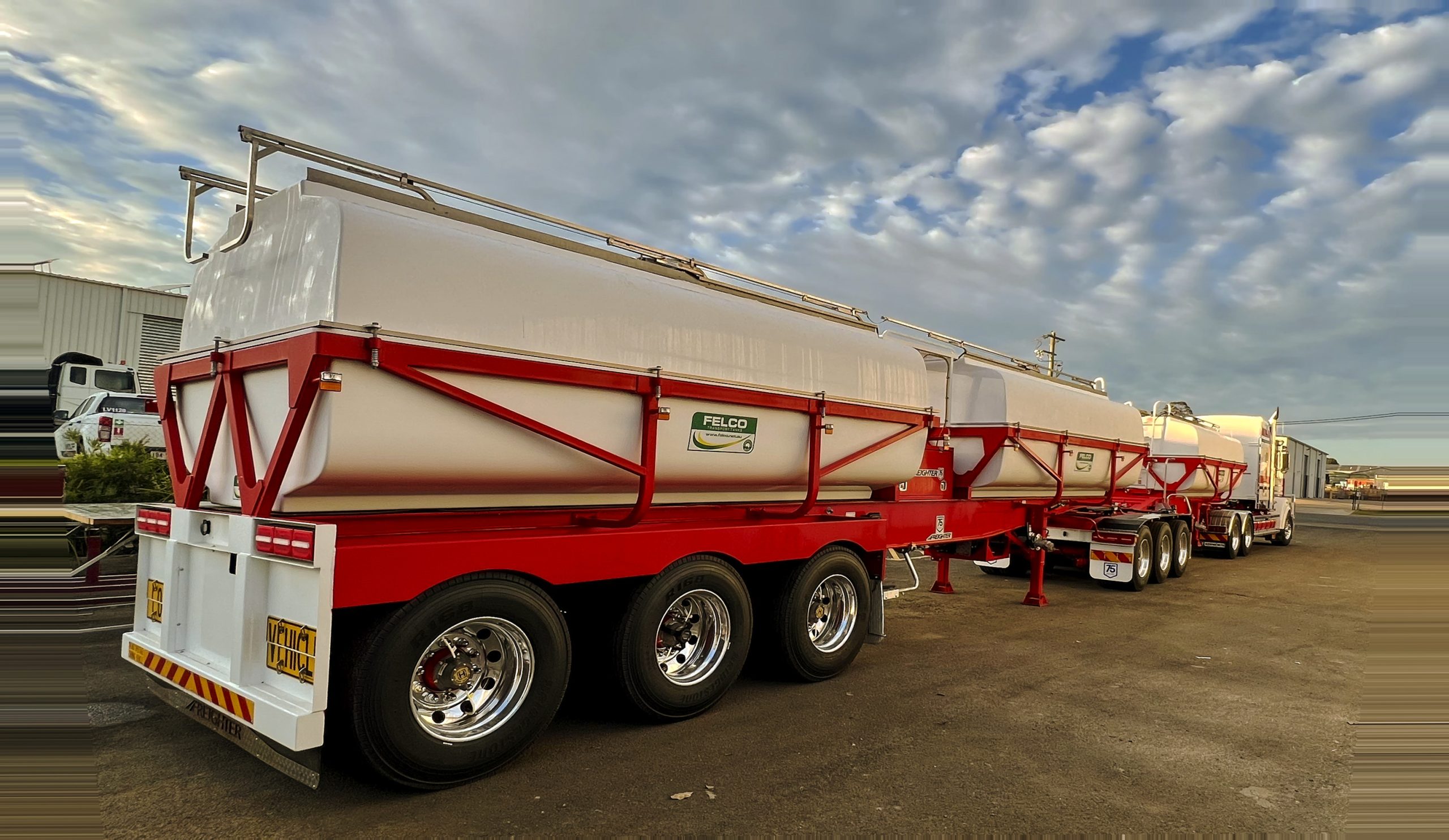 Felco’s truck and semi-trailer mounted bulk liquid haulage tankers